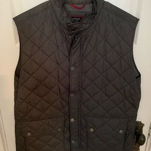 Lightweight Insulated Vest by UNTUCKit
